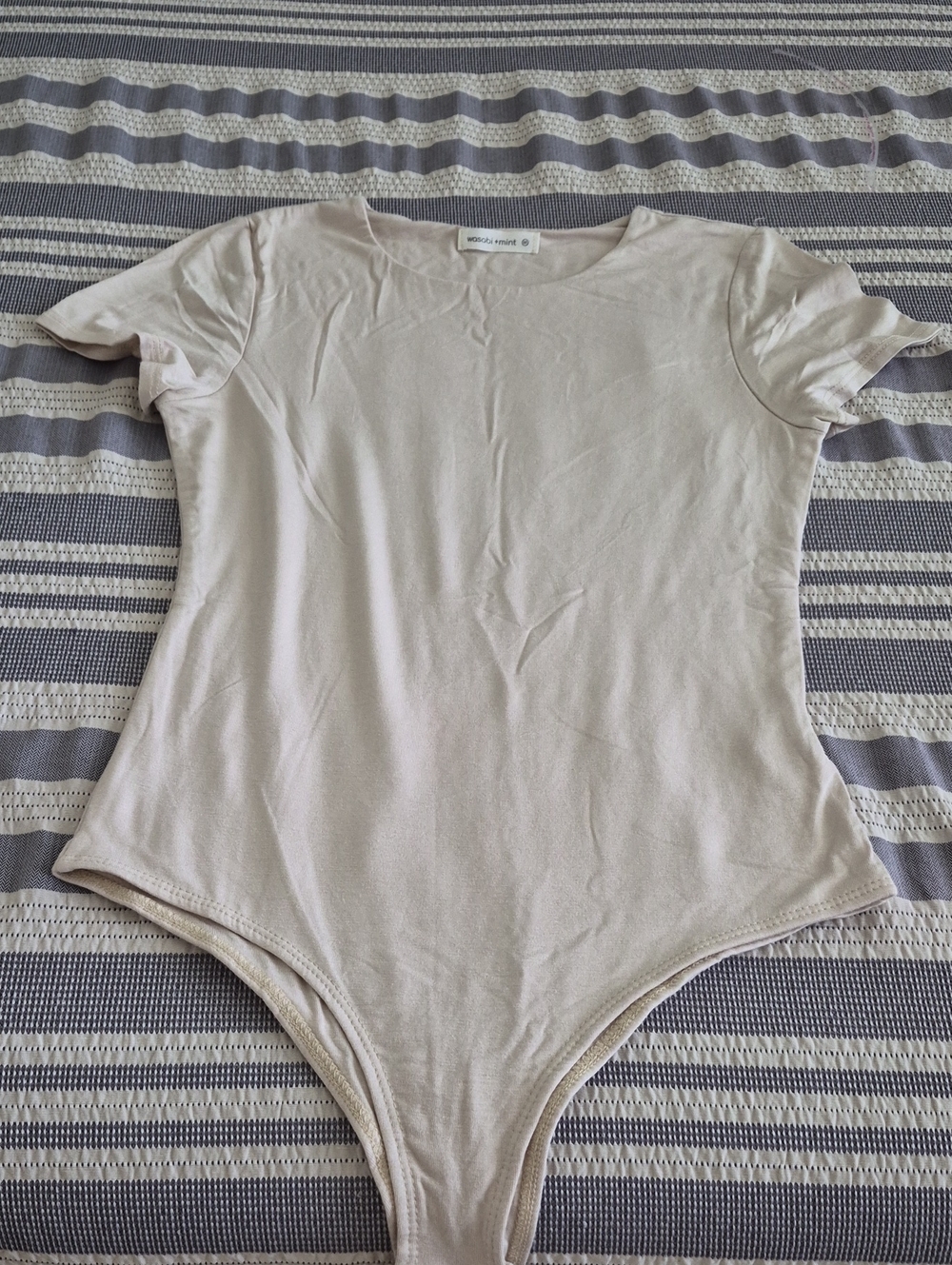 Seamless Nude Short Sleeve Bodysuit